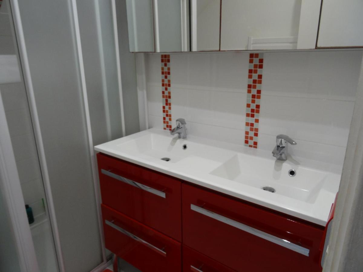 Maison D'Hotes Les Roses Tremieres Saclay Εξωτερικό φωτογραφία